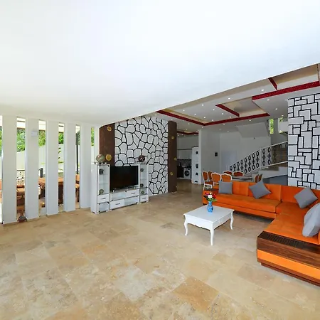 Villa Perisa *